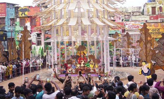 दुर्गा पूजा आयोजन को बनाया गया सभी की पहुँच के लिए आसान